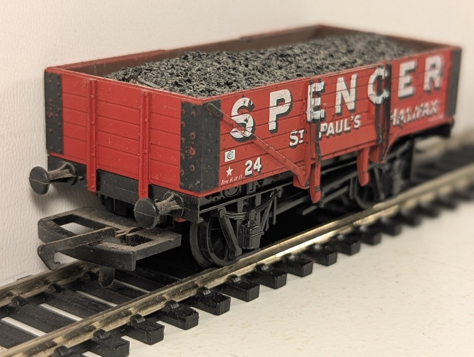 GMR Airfix OO Gauge 5-Plank Wagon "Spencer" Goods Wagon 24