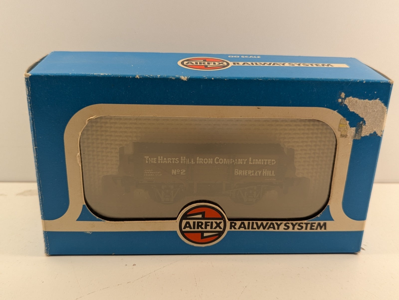 Airfix OO Gauge 5 Plank Wagon Harts Hill Iron