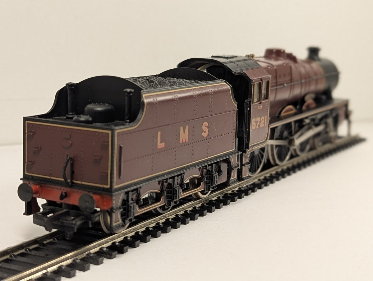 Bachmann OO Gauge LMS Jubilee Class 5721 'Impregnable' Steam Locomotive LMS Red