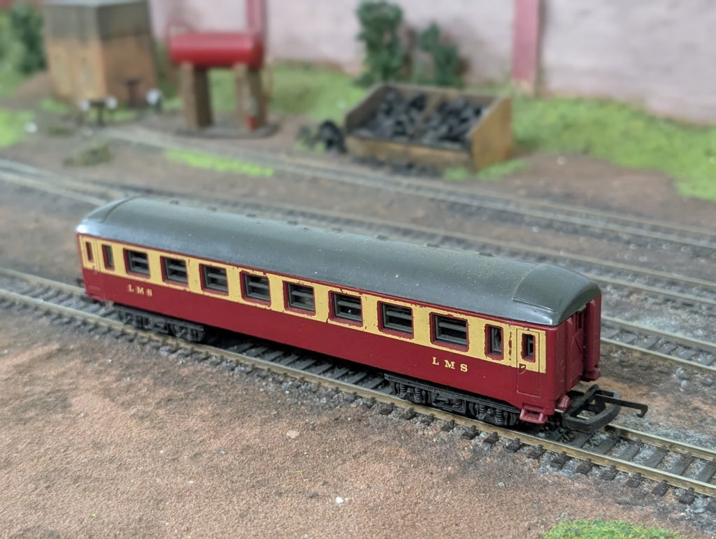 Lima HO Gauge LMS Coach 5051