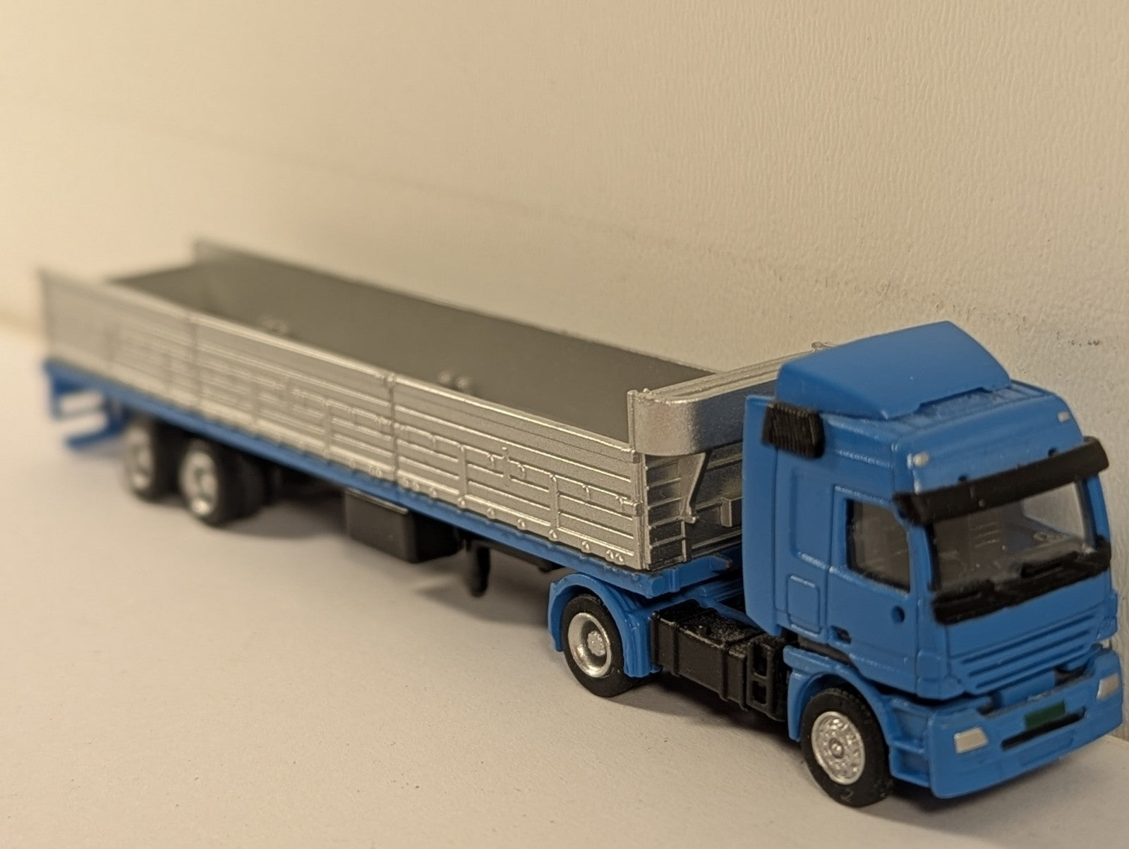 Aoshima 1:150 Scale Trailer Truck Collection Part 1 Model Vehicle