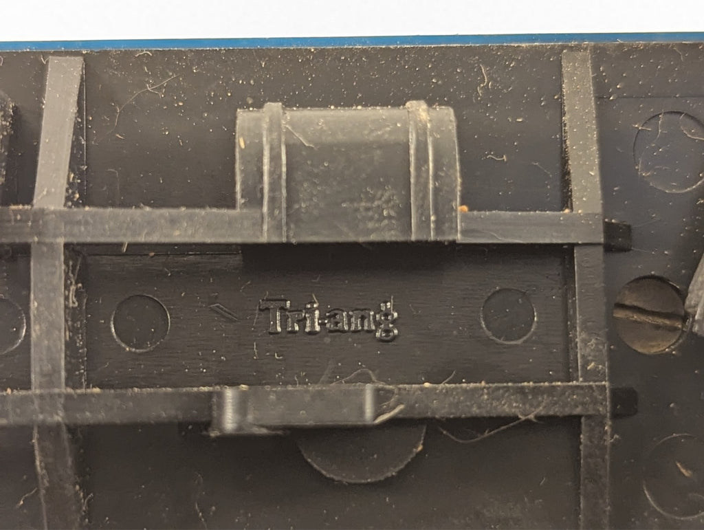 Tri-ang R729 OO Gauge BR Blue/Grey Mk1 Buffet Car