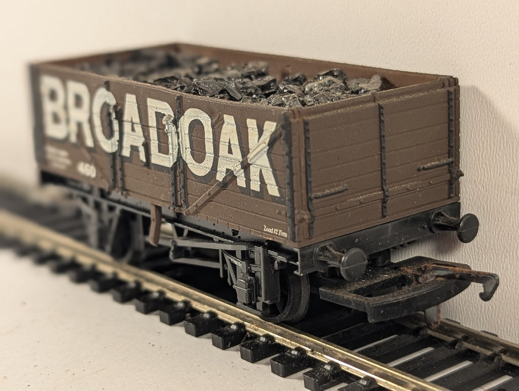 Airfix OO Gauge 7 Plank Coal Wagon Goods Wagon 460 Broadoak