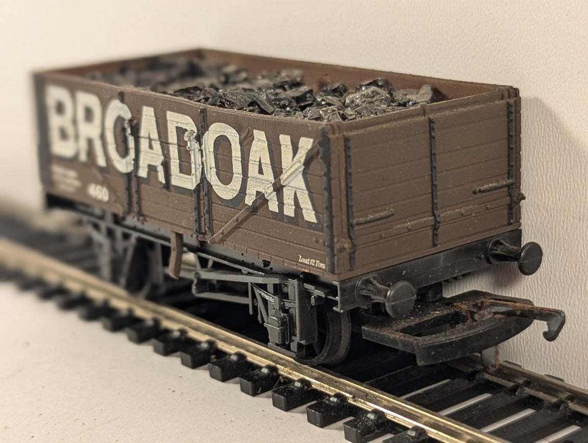Airfix OO Gauge 7 Plank Coal Wagon Goods Wagon 460 Broadoak