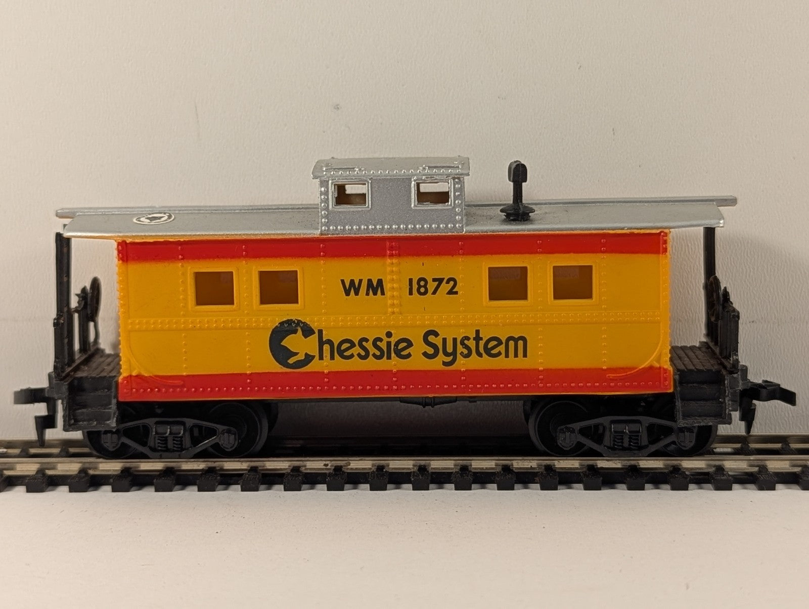 Life-Like HO Gauge 8-Wheel Caboose WM 1872 Chessie System (Western Maryland)