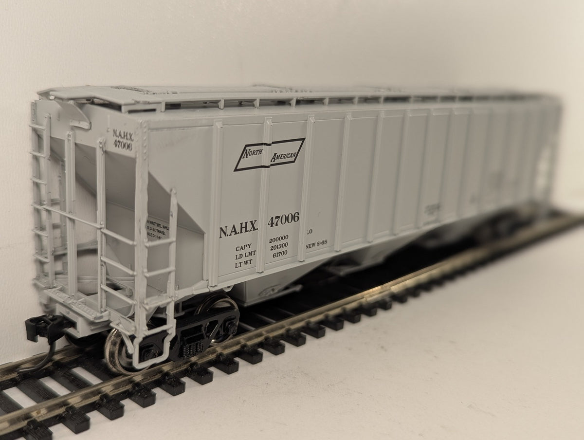 Proto 2000 HO Gauge 4427 PS2-CD High-Side Covered Hopper Freight Wagon 47006