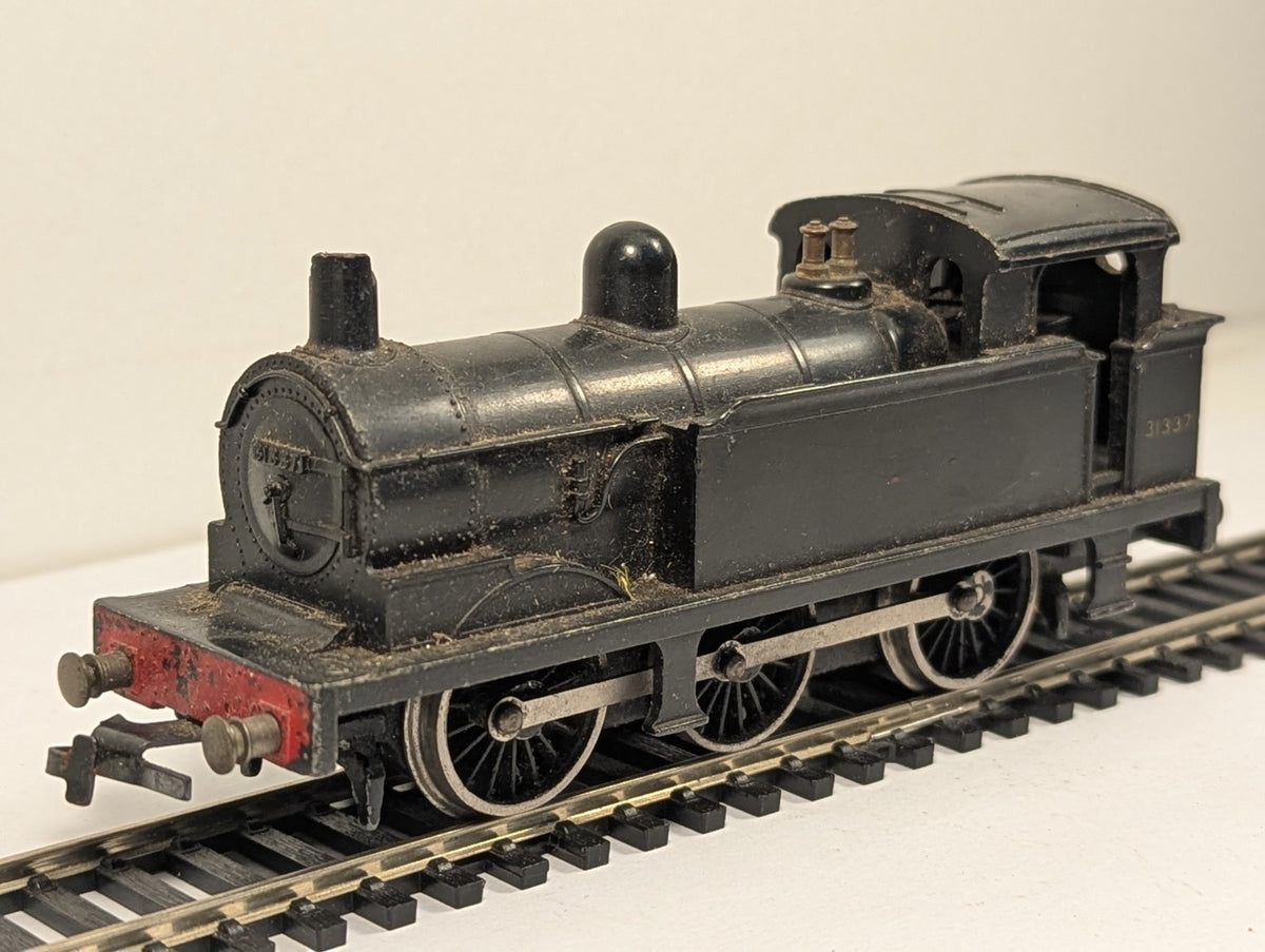 Hornby Dublo 2206 OO Gauge BR R1 0-6-0T Tank Loco 31337