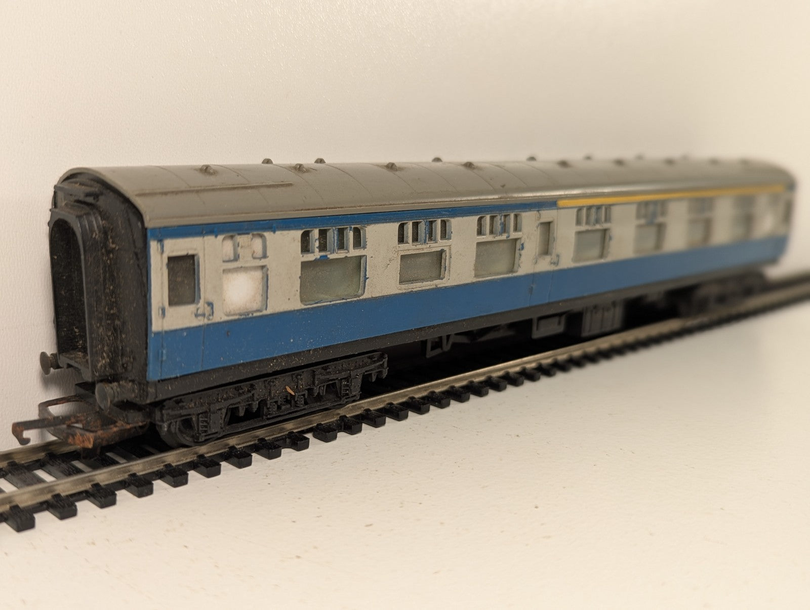 Tri-ang R727 OO Gauge BR Mk1 Composite 1st Class Coach