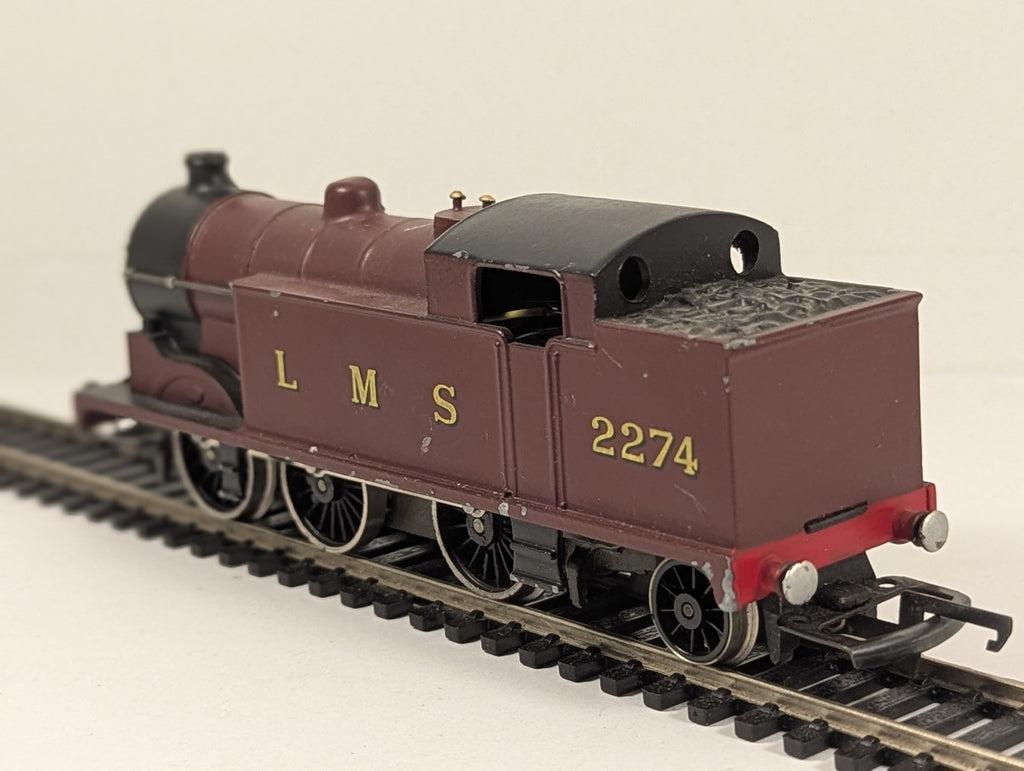 Wrenn OO Gauge Class 3NT 0-6-2T Steam Locomotive 2274 LMS Maroon W2215