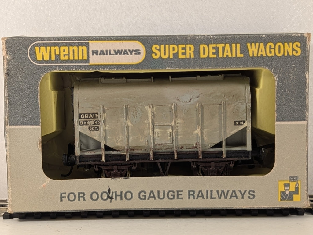 Wrenn OO Gauge BR Bulk Grain Hopper Wagon