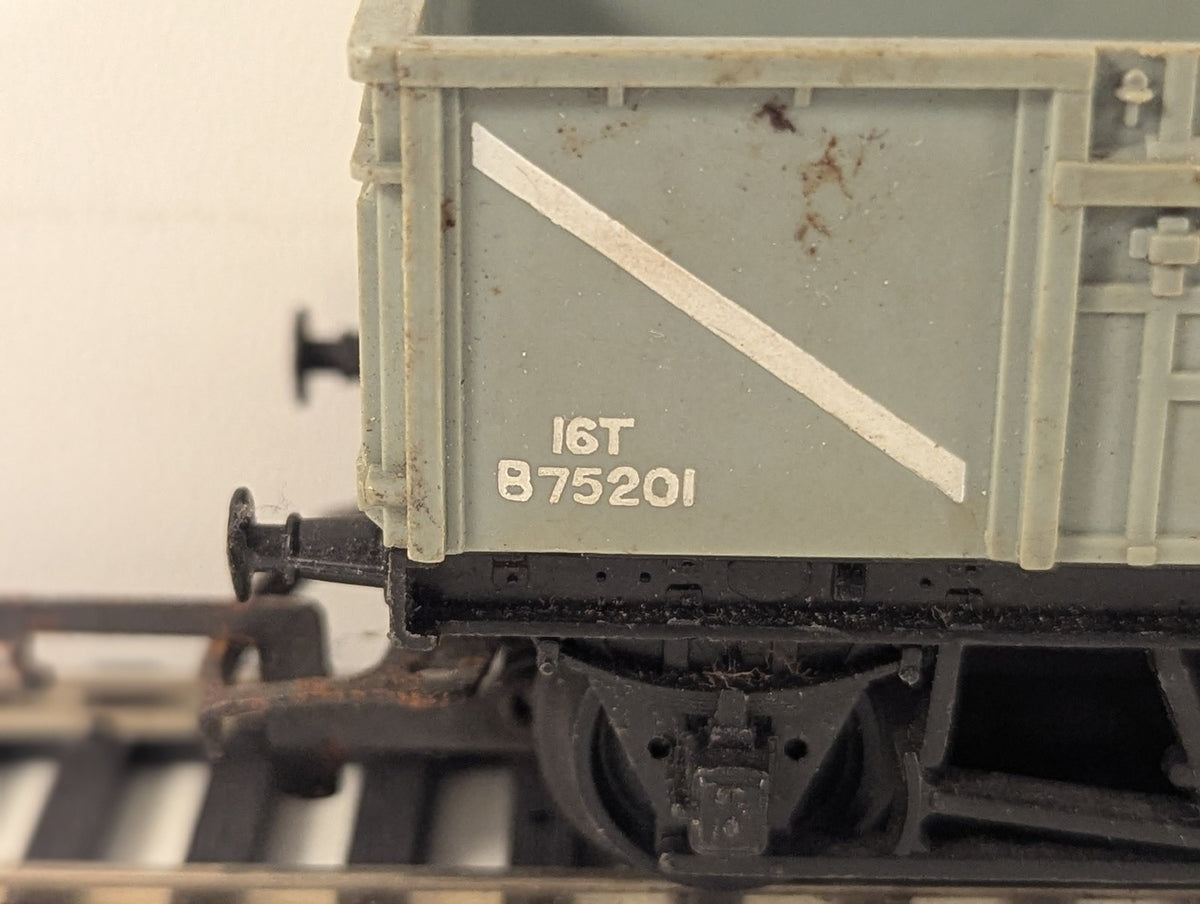 Tri-ang OO Gauge 16-Ton Steel Mineral Wagon Goods Wagon B75201 BR Grey R12