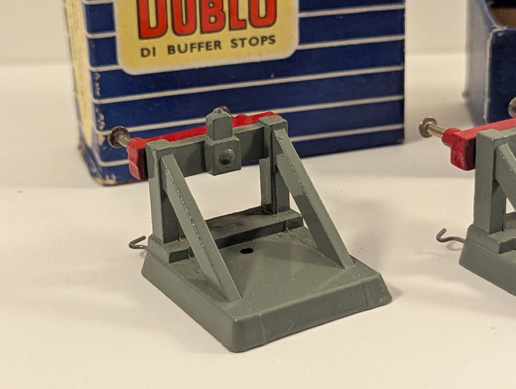Hornby Dublo OO Gauge D1 Buffer Stops Pair Boxed