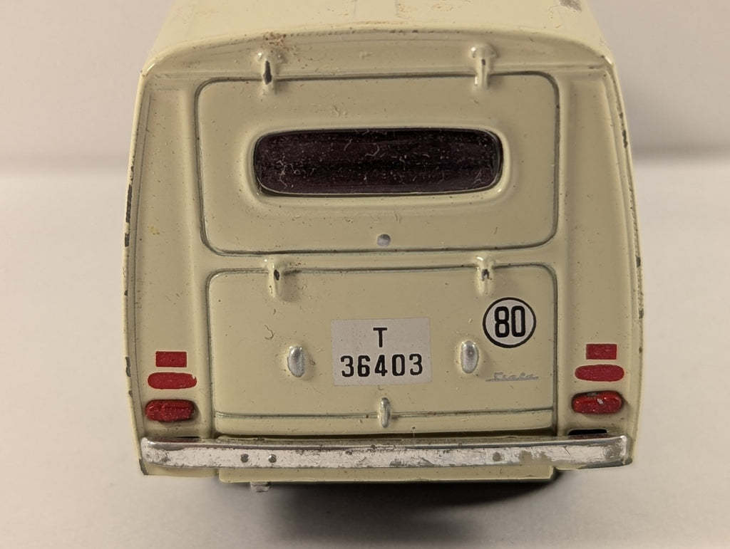 Solido 1:43 Siata Formichetta 1964 Die-cast Vehicle T 36403 Cream