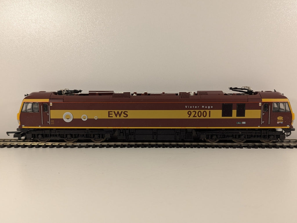 Lima L204672 Class 92 92001 “Victor Hugo” in EWS Maroon Livery