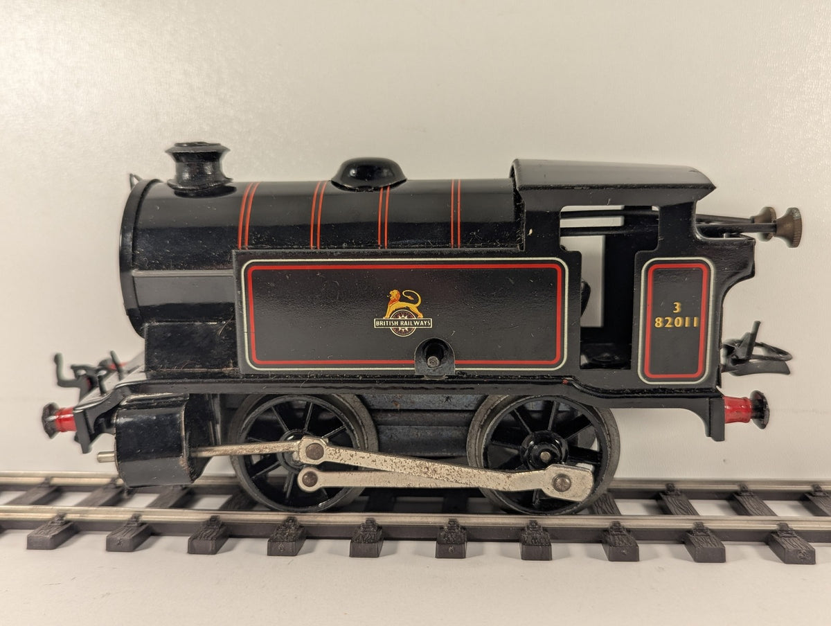 Hornby O Gauge No. 40 Tank Locomotive (Reversing) 82011