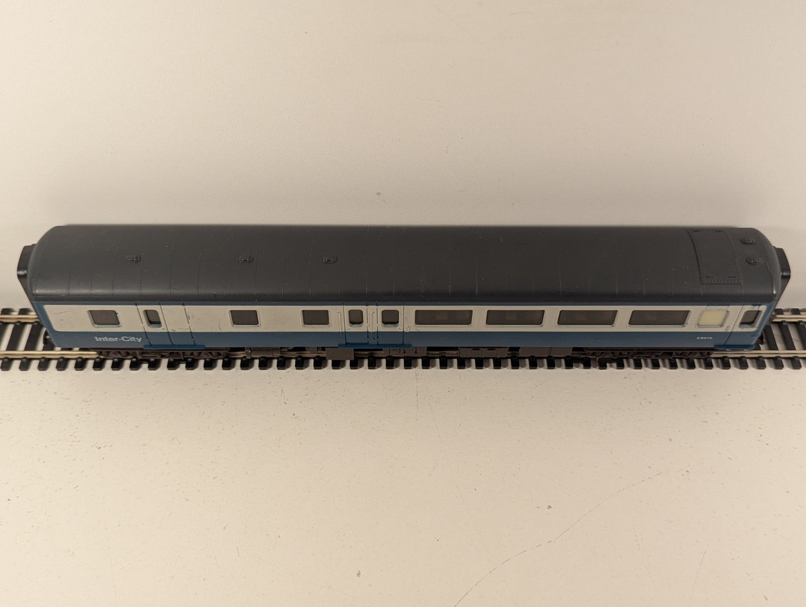 Airfix GMR BR Mk2 Brake Second Coach OO Gauge - Missing Coupling