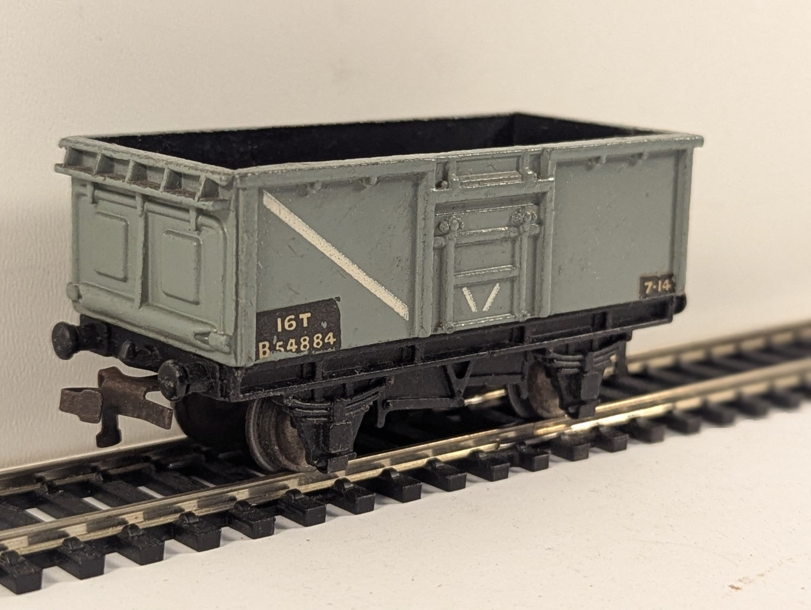 Hornby Dublo OO Gauge 16 Ton Mineral Wagon