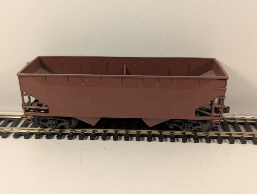 Athearn HO Gauge Southern Pacific Hopper Wagon – Renumbered