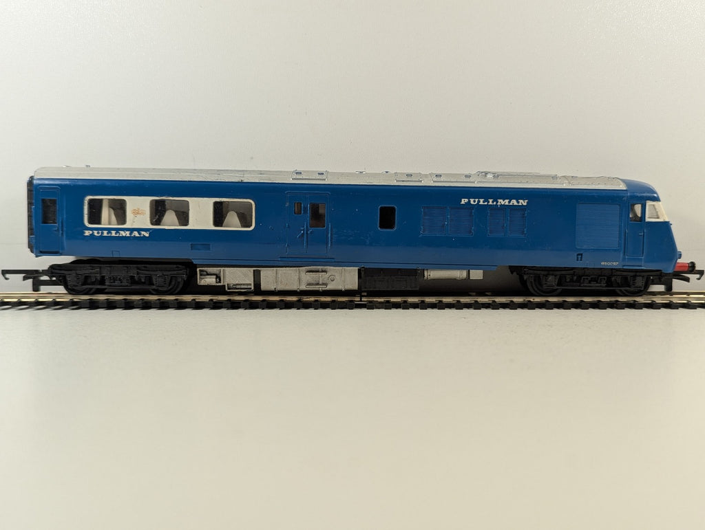 Tri-ang OO Gauge Blue Pullman Motor Coach Power Car W60097 Nanking Blue & White