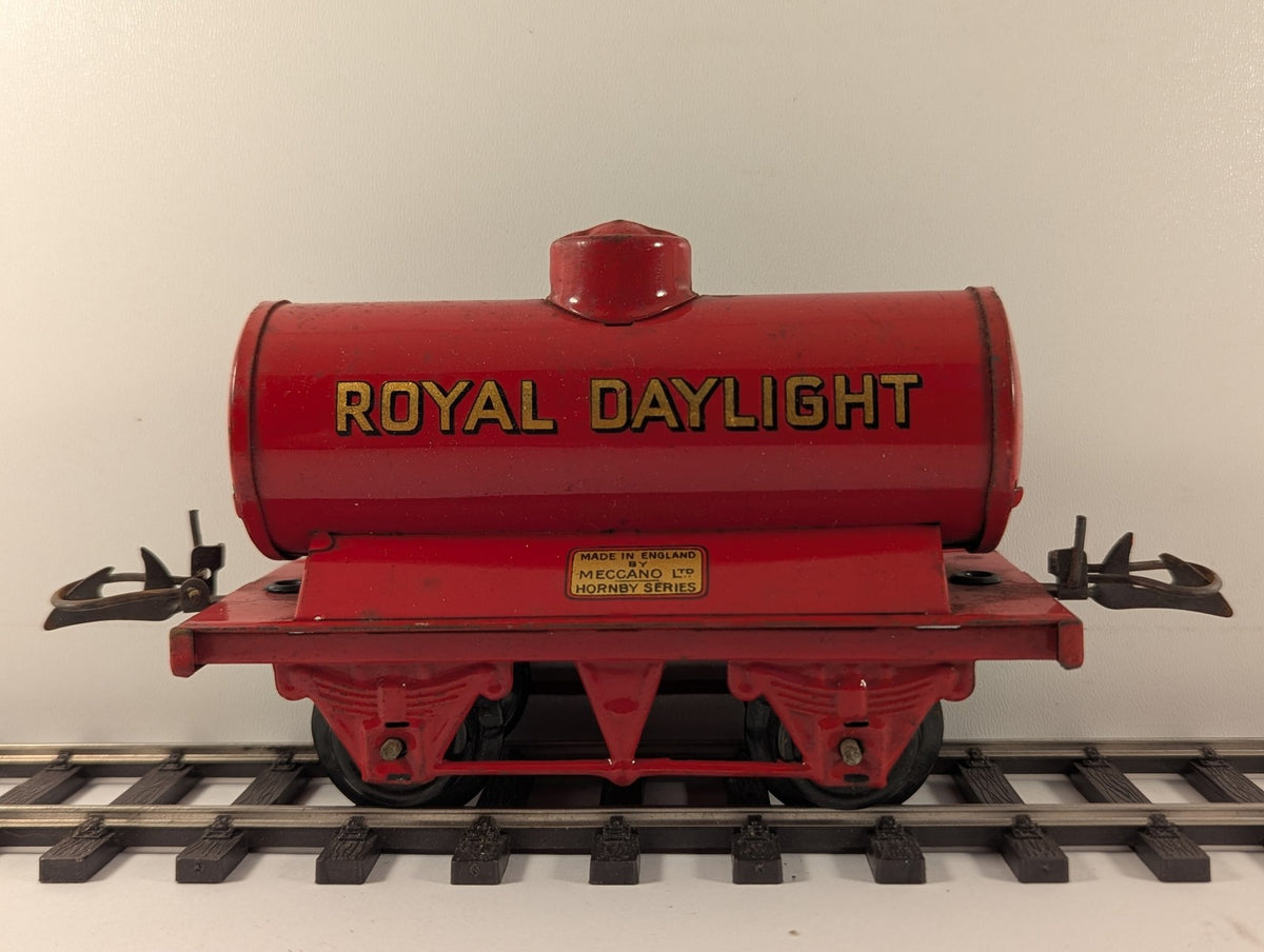 Hornby O Gauge No. 1 Royal Daylight Tank Wagon Wagons Royal Daylight (Red)