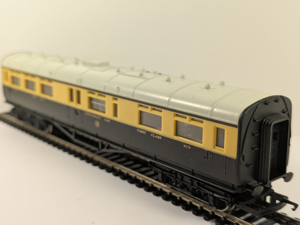Hornby R454 OO Gauge GWR Collett Restaurant Coach