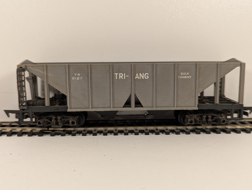 Tri-ang OO Gauge Operating Bulk Cement Wagon Goods Wagon TR 2127 Grey R137