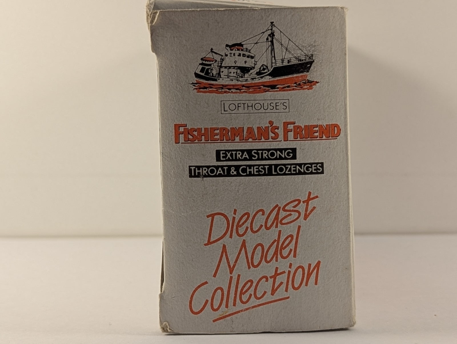 Fishermans Friend branded packaging for EFE OO Scale AEC Regent III RT Double Decker Bus diecast model