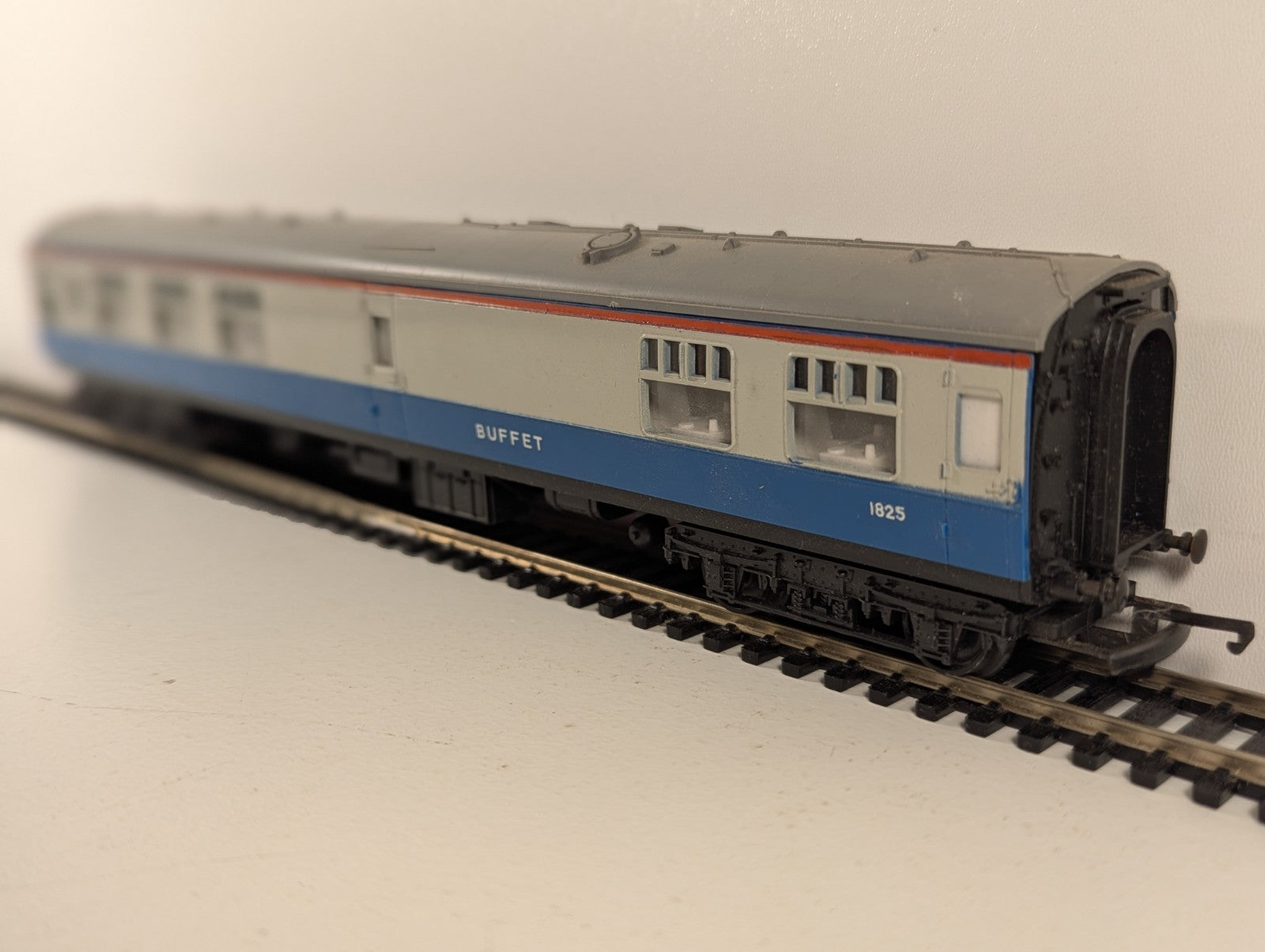 Tri-ang R729 BR Mk1 Buffet Car Coach OO Gauge