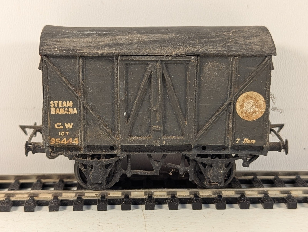 Kit Built OO Gauge GWR 10t Steam Banana Van Goods Wagon 95444 GWR Grey