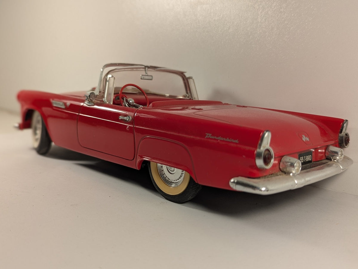 Revell 1:18 1955 Ford Thunderbird Diecast Model Car 55 T-BIRD Red 8803