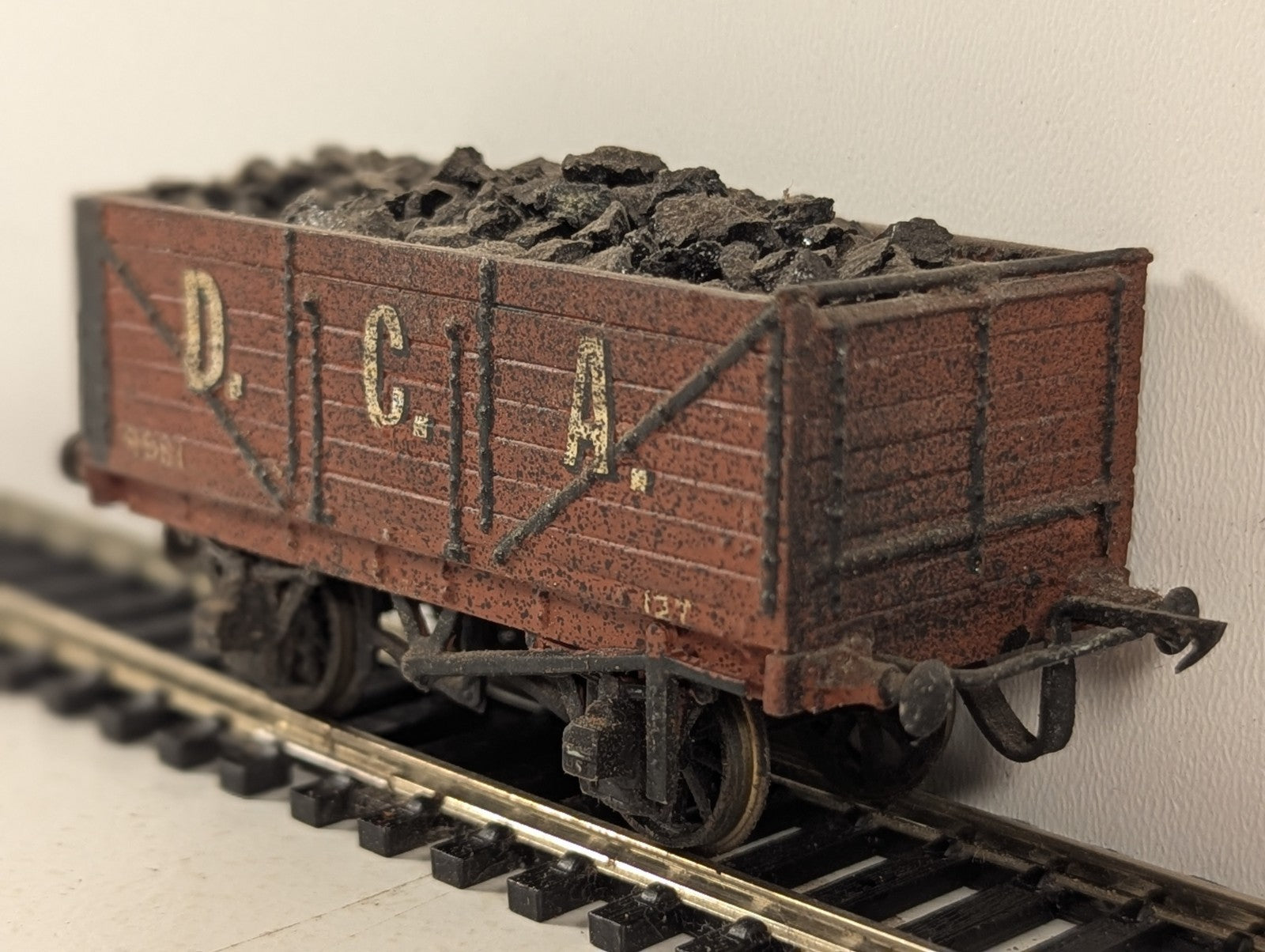 Kitbuilt 7-Plank Open Coal Wagon Goods Wagon 4981 D.C.A. Brown