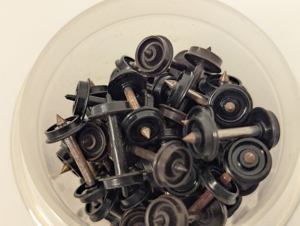HO Gauge Plastic Pinpoint Wheelsets Job lot