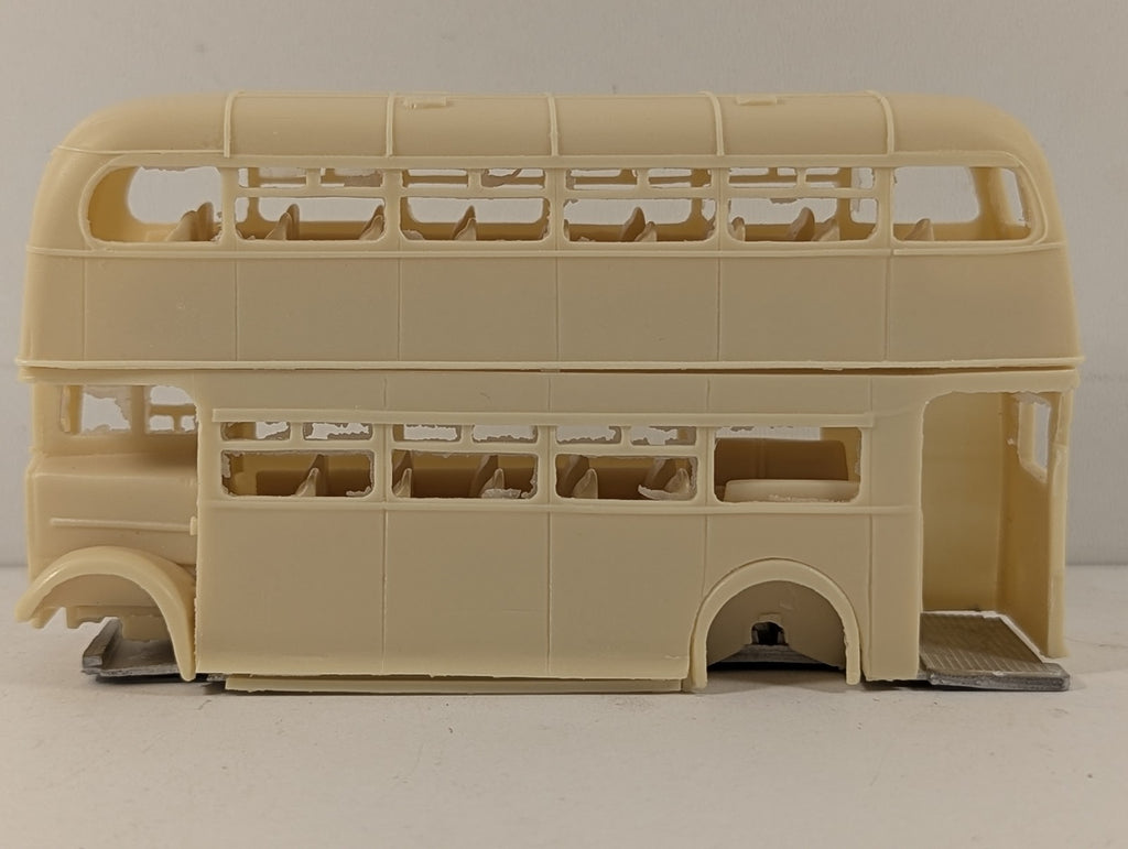 Little Bus Company OO Scale AEC Regent III Weymann Highbridge Bus Kit Unpainted