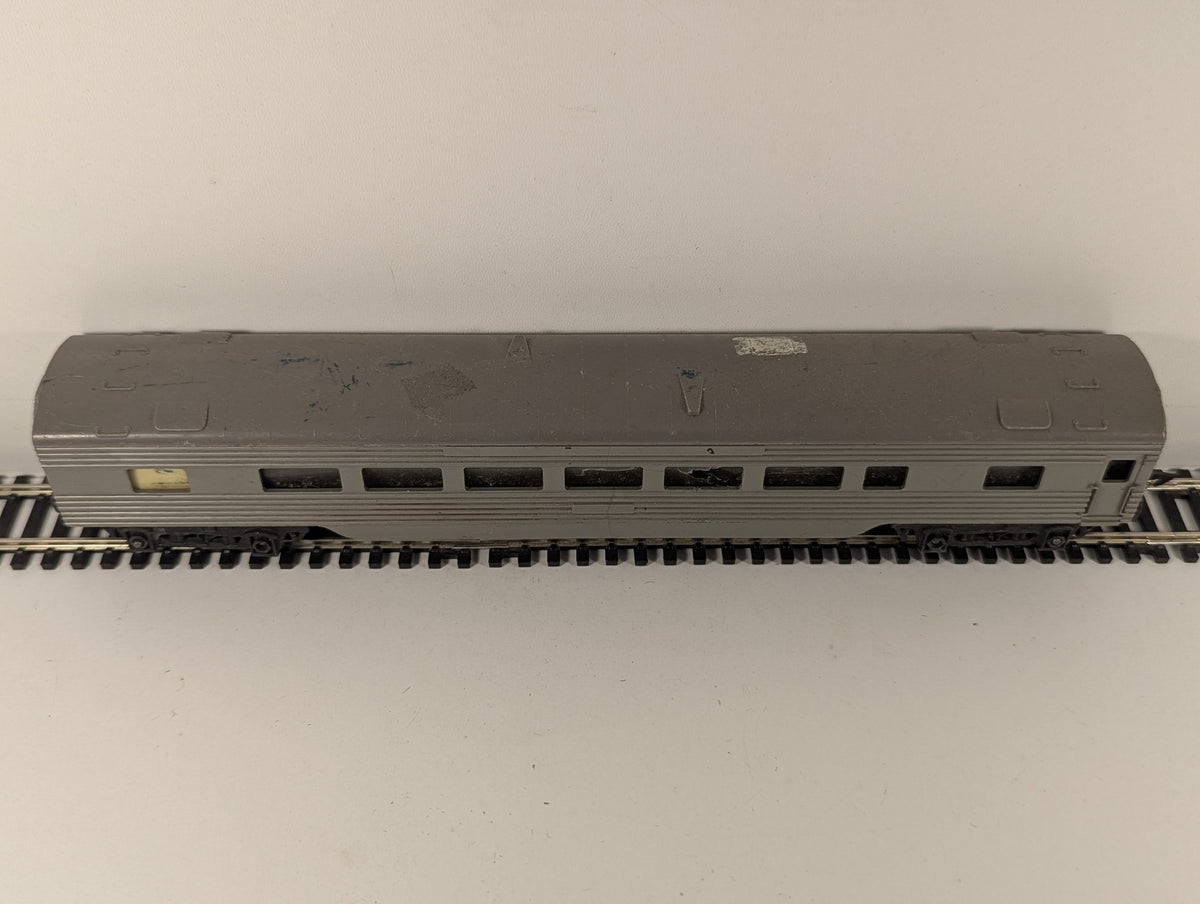 Tri-ang OO Gauge Transcontinental Passenger Coach Grey R.24/25