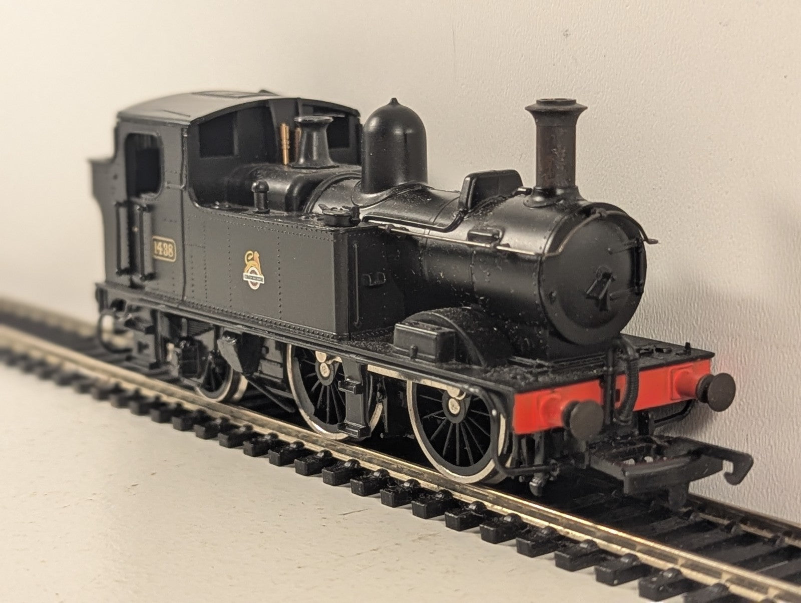Dapol OO Gauge Class 14xx 0-4-2T Steam Locomotive 1438 BR Black