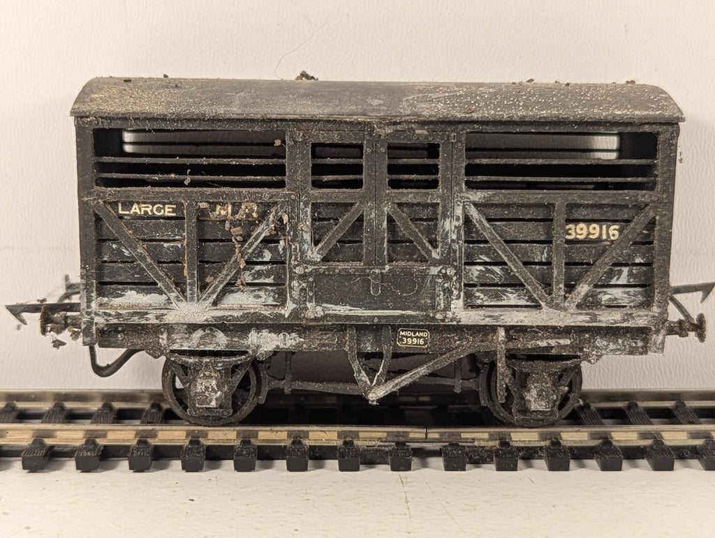 Kitbuilt OO Gauge Midland Cattle Wagon Goods Wagon 39916 MR Grey
