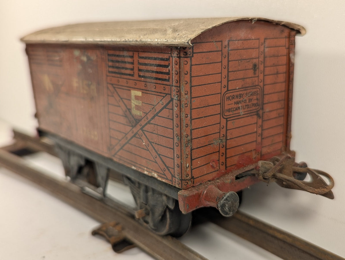 Hornby O Gauge No. 1 Fish Van Goods Wagon 12630 LNER brown