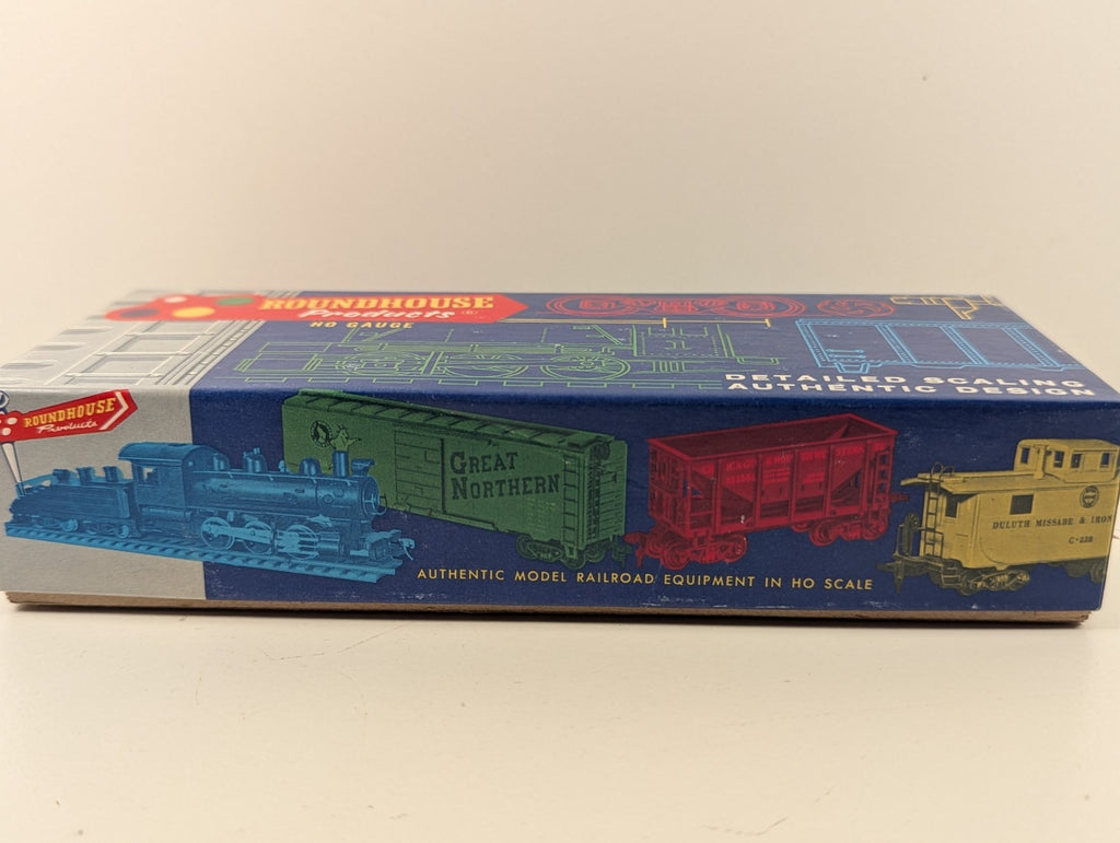 Athearn HO 40ft Box Car Burlington Route Kit