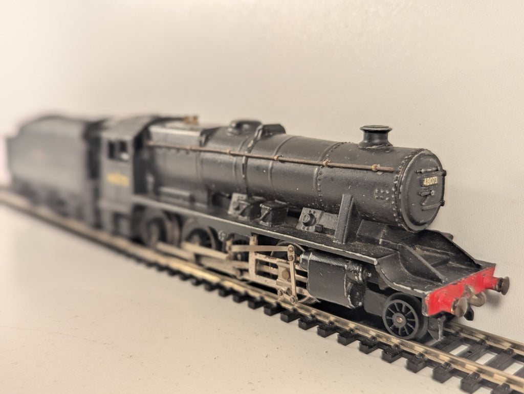 Hornby Dublo OO Gauge Stanier Class 8F 2-8-0 Steam Locomotive 48073