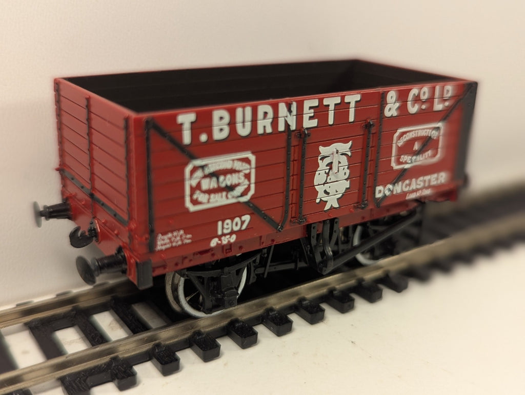 Bachmann 37-125K OO Gauge 8 Plank Wagon T Burnett Doncaster