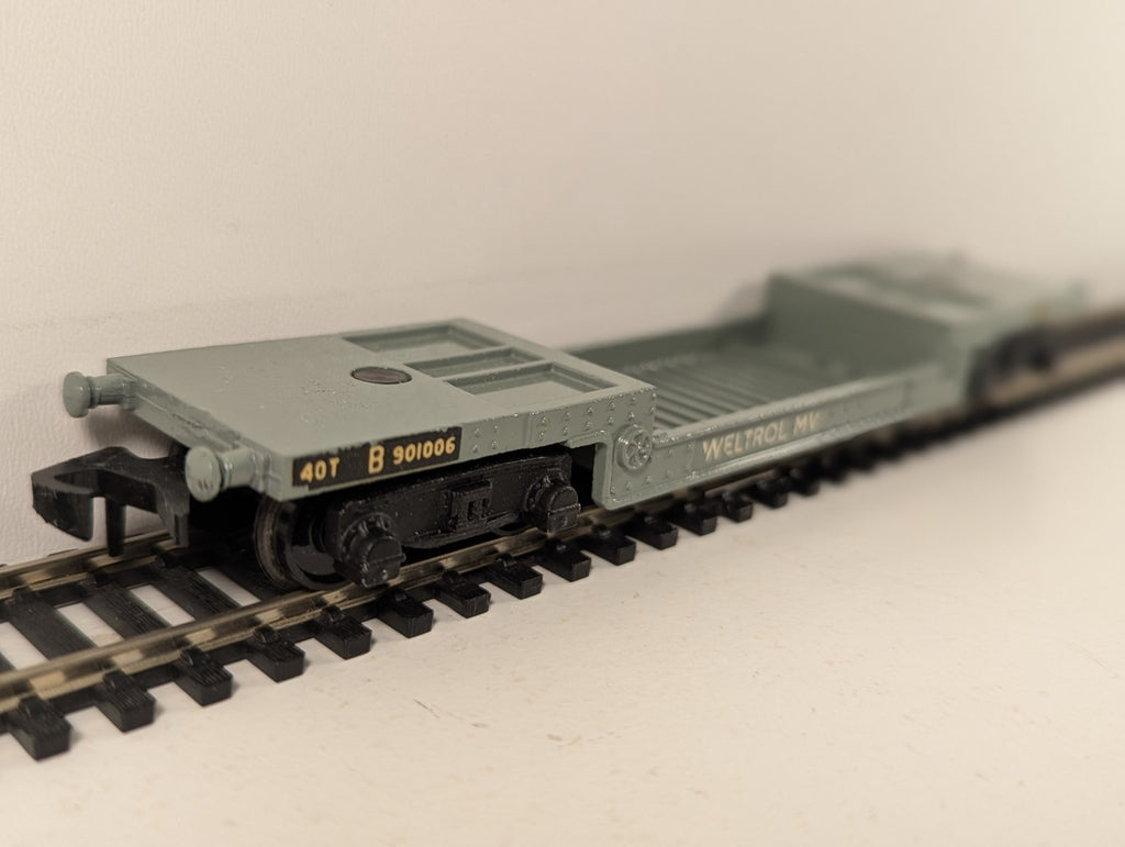 Hornby-Dublo 32053 OO Gauge 40 Ton Bogie Well Wagon - Boxed