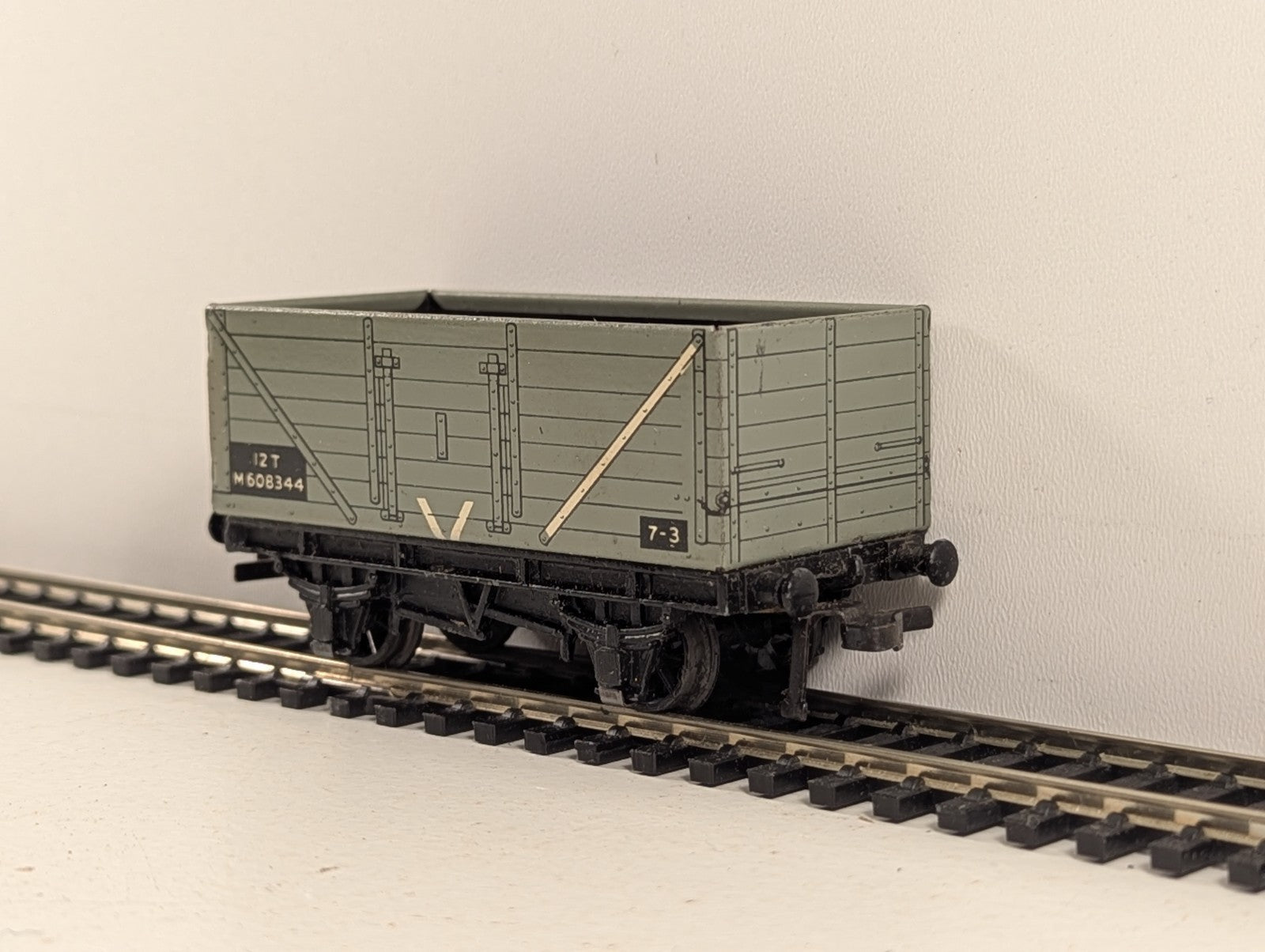 Hornby Dublo 32030 OO Gauge D2 High-Sided Coal Wagon - Boxed