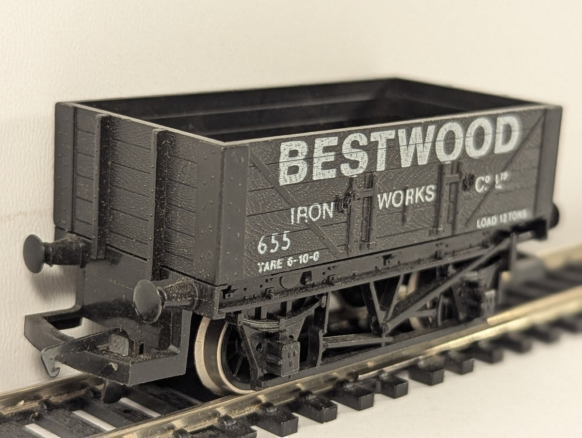Hornby OO Gauge Bestwood Iron Works Open Wagon 7-Plank Open Wagon 655