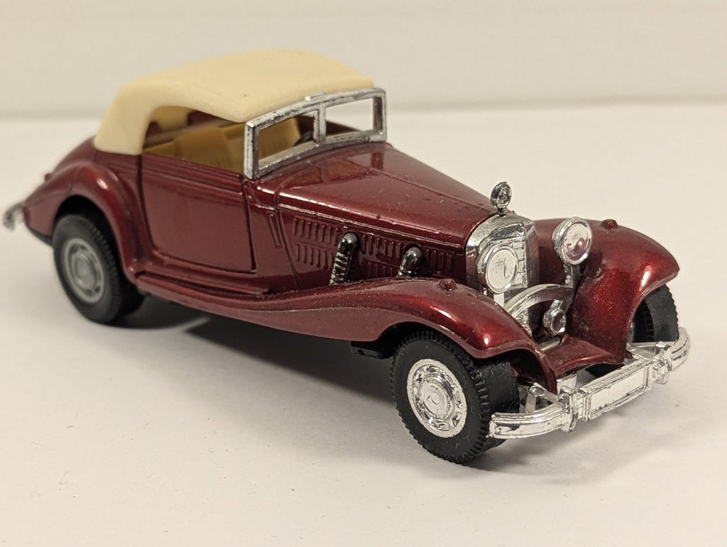 Yatming Mercedes 540K Cabriolet Die-cast Car Dark Red and Cream 8502
