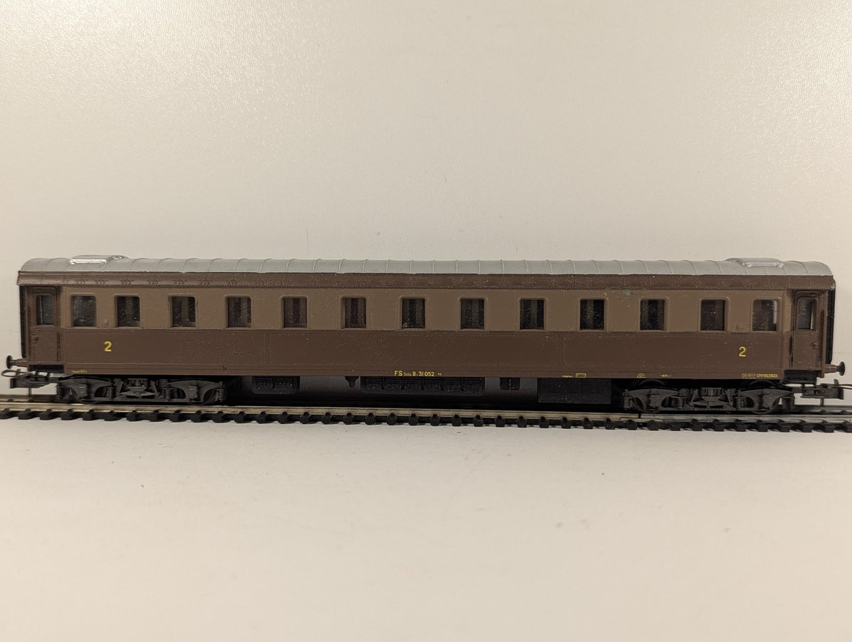 Rivarossi HO Gauge FS Tipo 1921 2nd Class Coach Passenger Coach Bz 31052