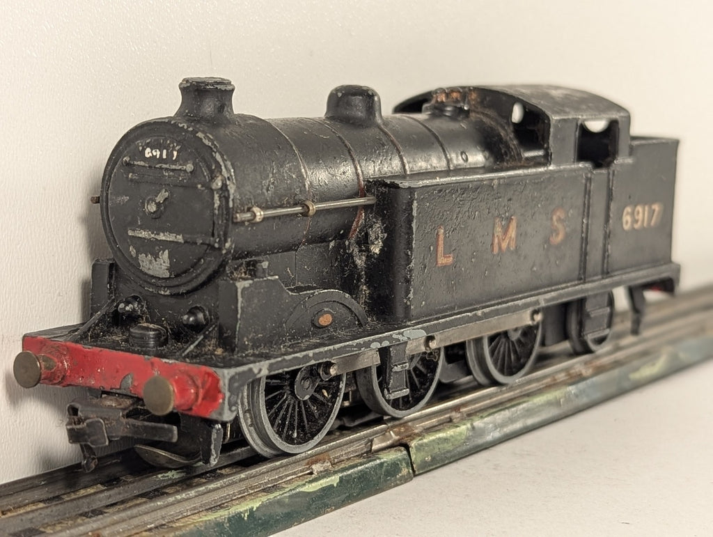 Hornby Dublo OO Gauge LMS Class N2 0-6-2T Locomotive 6917 LMS Black EDL7