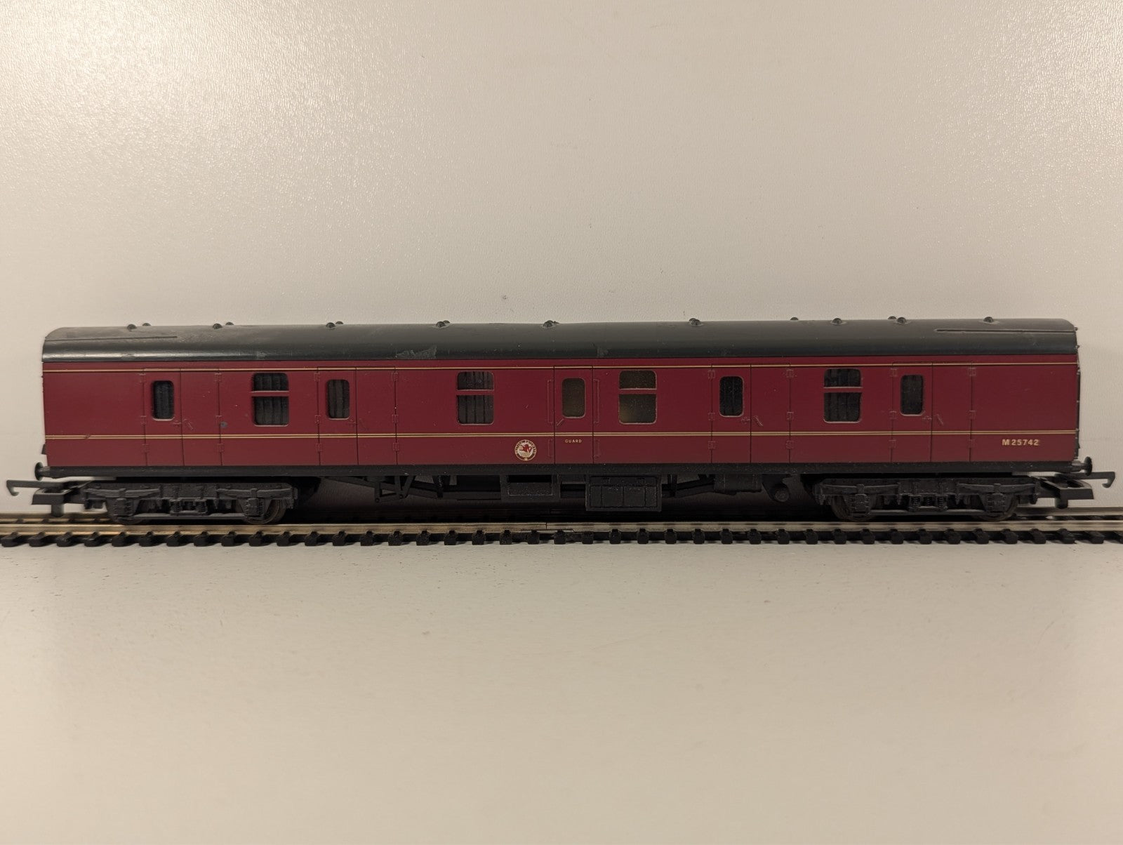 Lima BR Mk1 Full Brake Coach OO Gauge
