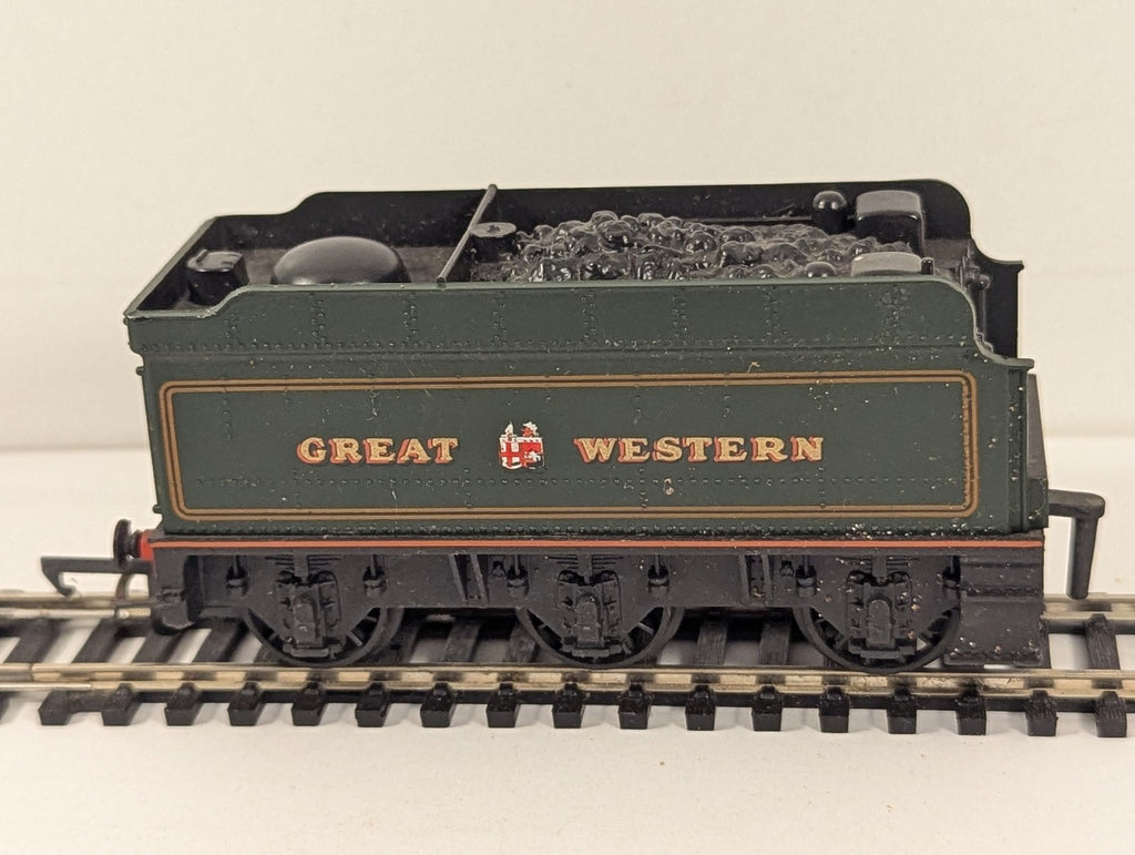 Hornby OO Gauge GWR 6-Wheel Tender GWR Green