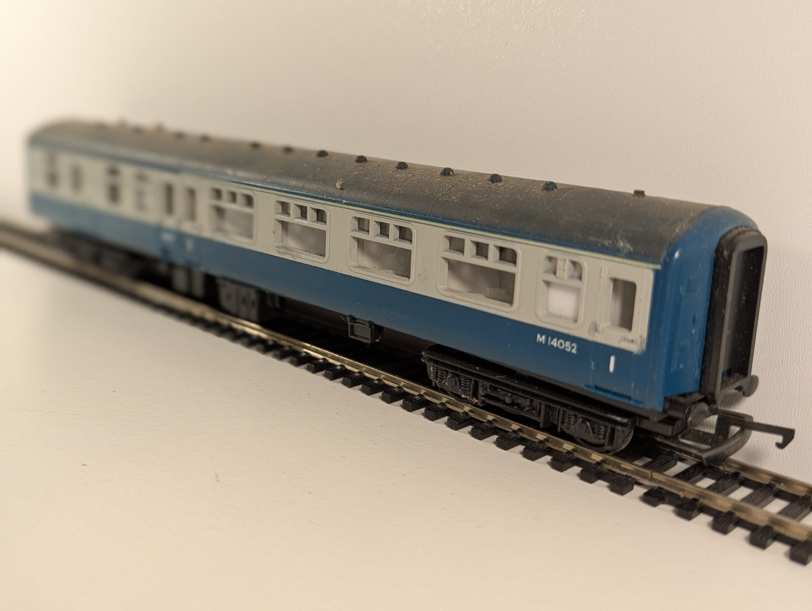 Hornby R922 BR Mk2 Inter-City Brake 2nd Class M14052