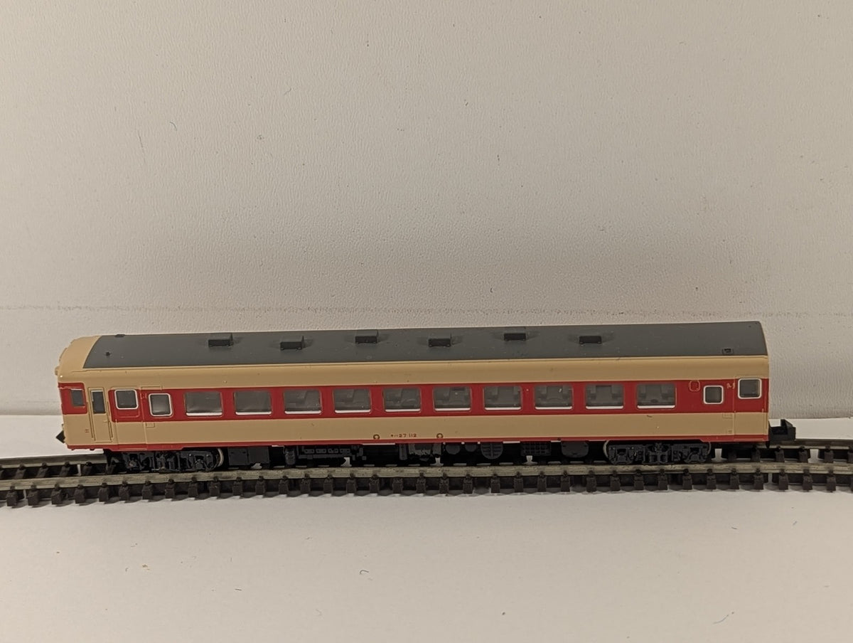 Kato N Scale JNR KiHa 27 Class Diesel Railcar KiHa 27 112 JNR Cream and Red